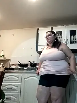 Madisonpalacio online show from February 19, 2025, 1:40 am