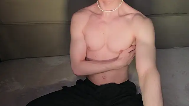 adam 21cm   online show from February 7, 2026, 4:33 pm