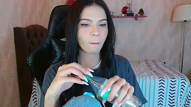 andy bell x online show from September 14, 2025, 6:12 am