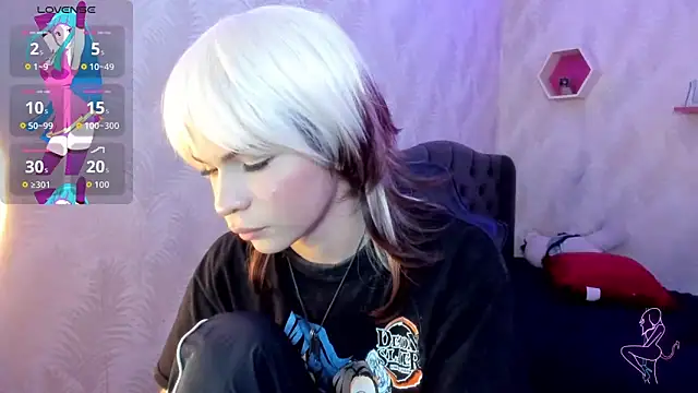 andy bell x online show from November 21, 2025, 4:11 am