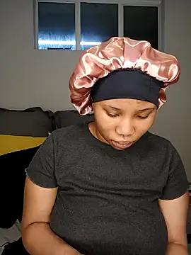 DrippinCaramelCutie online show from November 26, 2025, 1:28 am