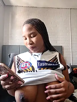 DrippinCaramelCutie online show from February 10, 2026, 11:58 am