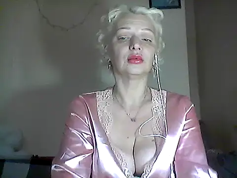 MaryJane441 online show from February 24, 2026, 8:40 pm