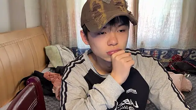 Snapshot of xiaottt1918 chatting on January 10, 2025, 8:29 am xiaottt1918 online show from January 10, 2025, 8:29 am