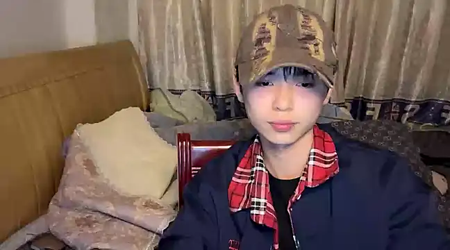 Snapshot of xiaottt1918 chatting on January 10, 2025, 2:34 pm xiaottt1918 online show from January 10, 2025, 2:34 pm