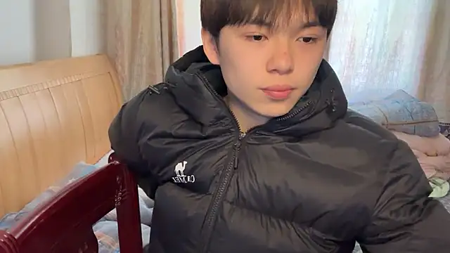 Snapshot of xiaottt1918 chatting on January 12, 2025, 7:21 am xiaottt1918 online show from January 12, 2025, 7:21 am