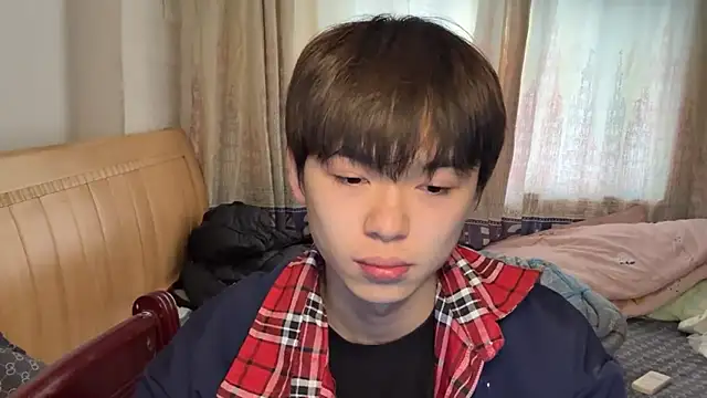 Snapshot of xiaottt1918 chatting on January 14, 2025, 4:57 am xiaottt1918 online show from January 14, 2025, 4:57 am