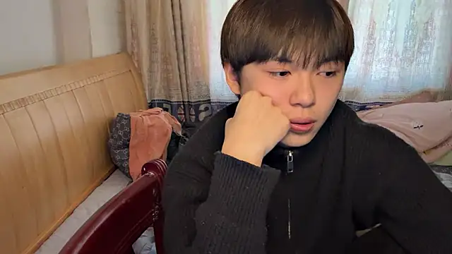 Snapshot of xiaottt1918 chatting on January 15, 2025, 9:02 am xiaottt1918 online show from January 15, 2025, 9:02 am