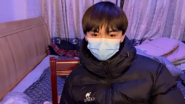 Snapshot of xiaottt1918 chatting on January 15, 2025, 3:39 pm xiaottt1918 online show from January 15, 2025, 3:39 pm