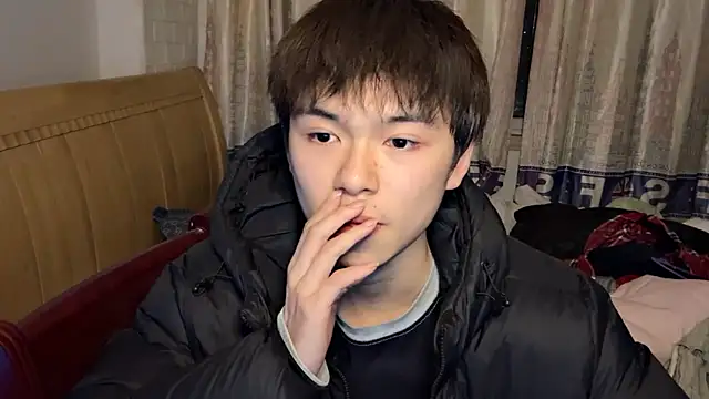 Snapshot of xiaottt1918 chatting on January 24, 2025, 2:41 pm xiaottt1918 online show from January 24, 2025, 2:41 pm