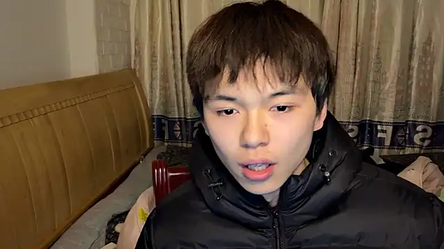 Snapshot of xiaottt1918 chatting on January 25, 2025, 12:47 pm xiaottt1918 online show from January 25, 2025, 12:47 pm