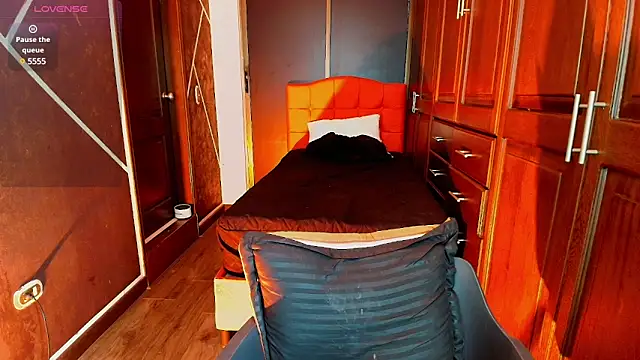 SexyNaf online show from March 11, 2025, 10:20 pm