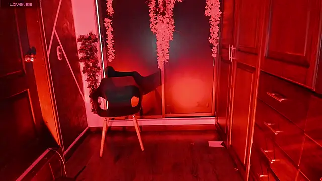 SexyNaf online show from November 4, 2025, 7:13 pm