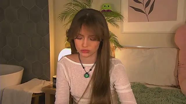 AshleyDouglas online show from February 8, 2025, 10:39 am