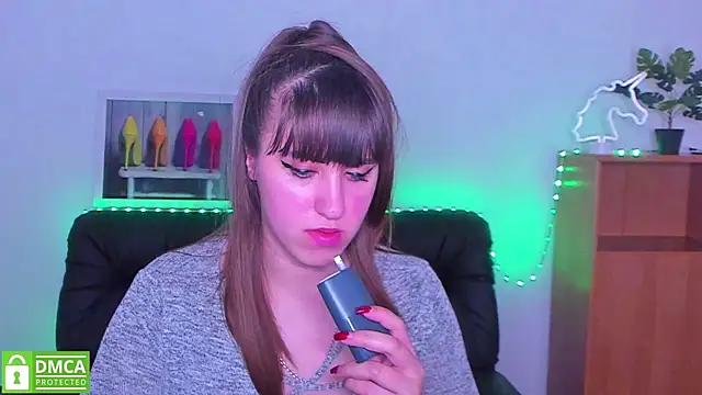 Amali Ivanna smit online show from February 1, 2025, 3:28 pm