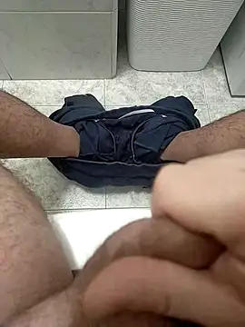 Snapshot of user_662 chatting on February 23, 2025, 5:34 am user 662 online show from February 23, 2025, 5:34 am