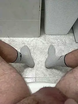 Snapshot of user_662 chatting on March 2, 2025, 5:58 pm user 662 online show from March 2, 2025, 5:58 pm