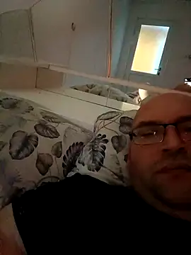 Snapshot of 0777edi chatting on November 3, 2025, 6:09 pm 0777edi online show from November 3, 2025, 6:09 pm