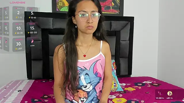 Snapshot of tatiana_valencia chatting on March 9, 2025, 6:21 pm tatiana valencia online show from March 9, 2025, 6:21 pm