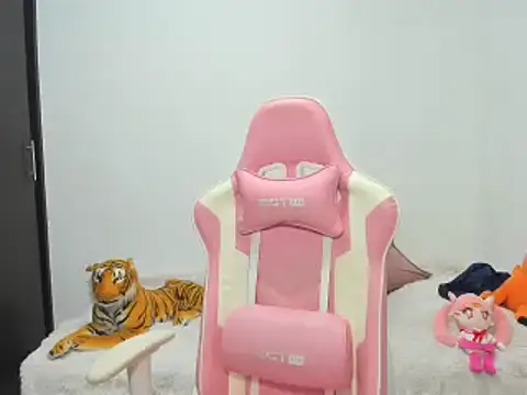 saori 9b online show from February 2, 2025, 6:42 pm