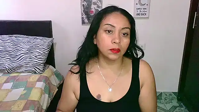 zaray bella online show from February 14, 2025, 10:25 pm