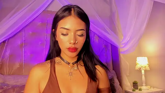 Giovanna oliveira online show from January 7, 2025, 1:14 pm