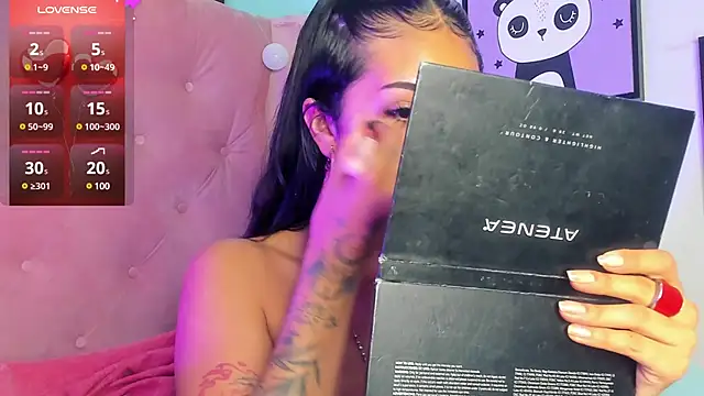 Giovanna oliveira online show from February 23, 2025, 5:56 am