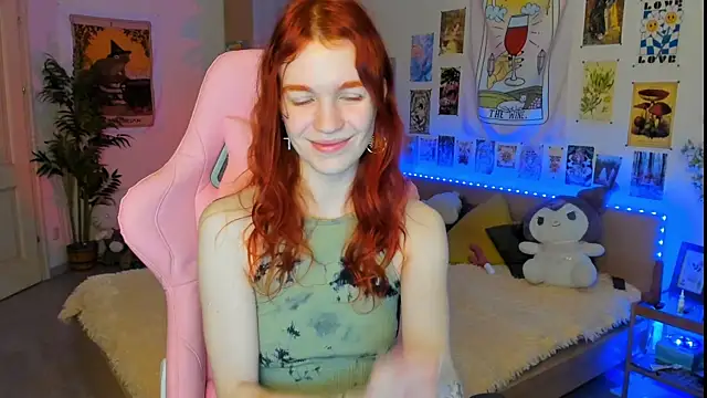 Snapshot of Sunny_Elly chatting on January 17, 2025, 7:19 am Sunny Elly online show from January 17, 2025, 7:19 am