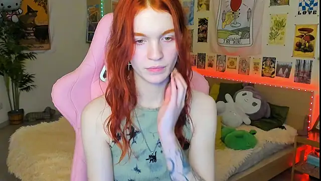 Snapshot of Sunny_Elly chatting on February 2, 2025, 12:02 pm Sunny Elly online show from February 2, 2025, 12:02 pm