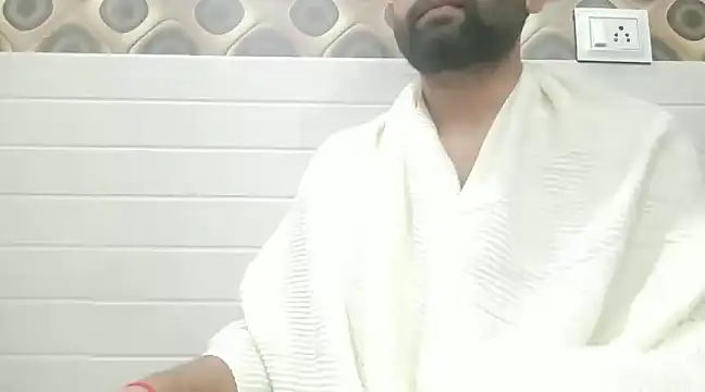 Snapshot of CallMeStripKing chatting on December 4, 2024, 7:23 pm CallMeStripKing online show from December 4, 2024, 7:23 pm