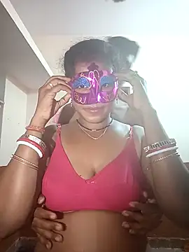 Snapshot of juhi06 chatting on March 3, 2026, 6:47 pm juhi06 online show from March 3, 2026, 6:47 pm