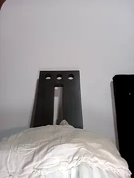 lopez96hot online show from March 18, 2025, 11:53 pm