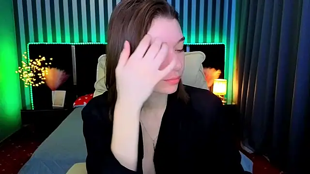 Cherry Wipe online show from April 16, 2026, 6:03 am