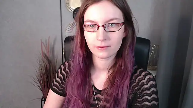 Snapshot of emmaxDelight chatting on January 16, 2025, 10:10 am emmaxDelight online show from January 16, 2025, 10:10 am