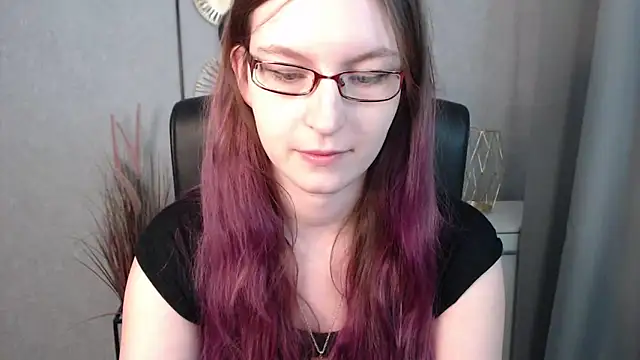 Snapshot of emmaxDelight chatting on January 21, 2025, 11:24 am emmaxDelight online show from January 21, 2025, 11:24 am