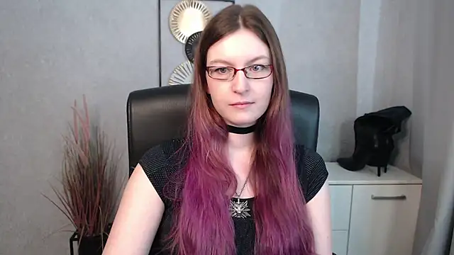 Snapshot of emmaxDelight chatting on March 15, 2025, 10:46 am emmaxDelight online show from March 15, 2025, 10:46 am