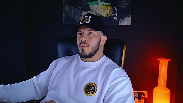 AngeloEric online show from March 22, 2025, 3:42 pm