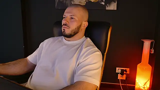 AngeloEric online show from February 10, 2026, 11:36 am