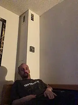 Snapshot of armdy371 chatting on March 27, 2026, 1:33 pm armdy371 online show from March 27, 2026, 1:33 pm