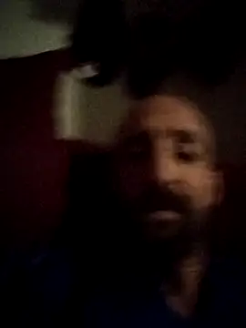 Snapshot of armdy371 chatting on April 16, 2026, 8:37 am armdy371 online show from April 16, 2026, 8:37 am