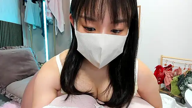 Coco peach online show from June 6, 2026, 3:39 pm