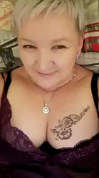 ForgetMeNot50 online show from January 10, 2025, 6:49 pm