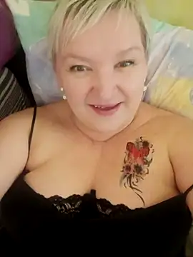 ForgetMeNot50 online show from February 23, 2025, 8:39 am