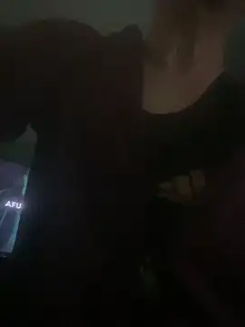 laye19 online show from April 18, 2026, 7:01 am