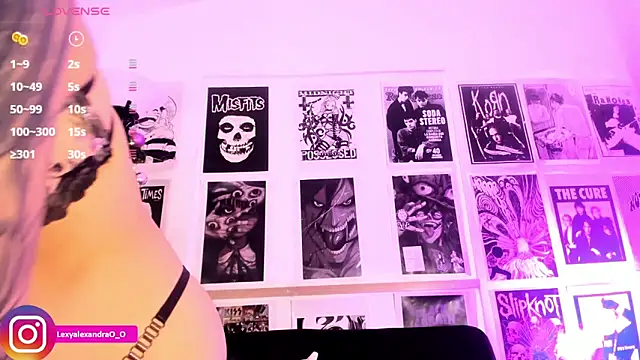 Lexyjoycce online show from December 18, 2025, 7:09 pm