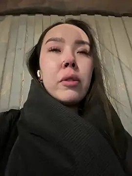 Asian Asami online show from February 26, 2025, 4:45 pm