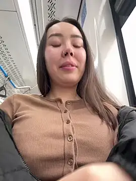 Asian Asami online show from March 12, 2025, 10:05 am