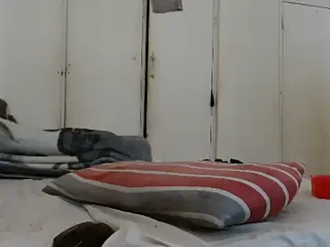 Snapshot of tinagiant chatting on January 26, 2025, 12:43 pm tinagiant online show from January 26, 2025, 12:43 pm