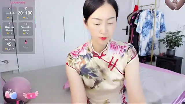 paopao-a online show from October 17, 2025, 2:59 am