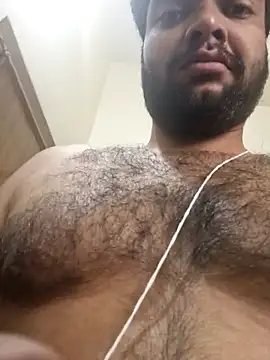 yourdreamman0705 online show from September 24, 2025, 4:05 am